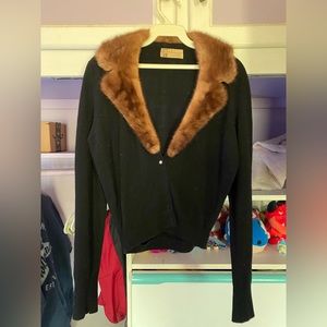 Vintage Women’s Cardigan Fur Lined Collar 100% Cashmere Size S Preppy Style.